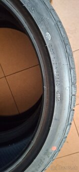 245/35r20 tracmax - 2