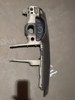 predam palubovku mercedes w210 - 2