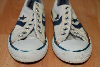 Platene tenisky Converse, vel. 28-29 za 2,50€ - 2