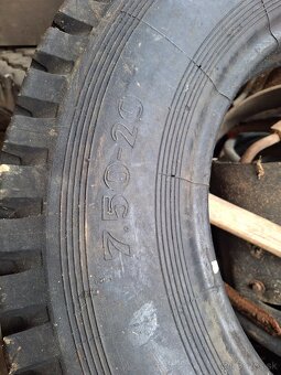 Pneu 7.50-20 - 2