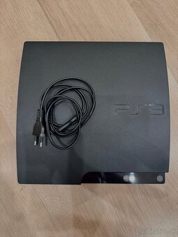 Playstation 3 slim - 2