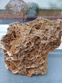 Kameňe do akvária - 2