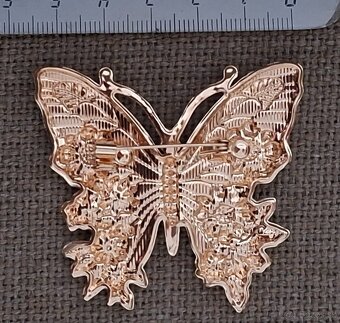 Brošňa c.6- motýĺ - modrý - 2