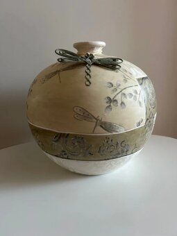 Guľatá keramická váza - 2