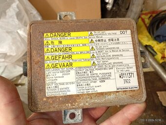 Riadiaca jednotka xenon mazda 3bk - 2