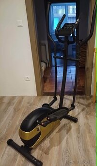 Elipticky trenažer - 2