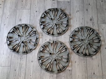 Kryty kolies, puklice FORD R16 - 2