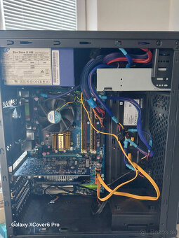 Predám PC Zostavu Intel Core 2 Quad - 2