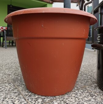 Obrovský črepník - Plast - 2