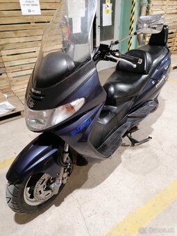 Predám Suzuky Burgman 250 - 2