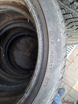 Predám letne 215/40R17 87V - 2
