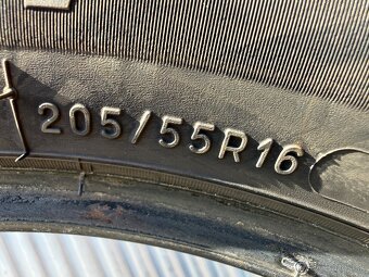 Zimne pneumatiky 205/55 R16 - 2