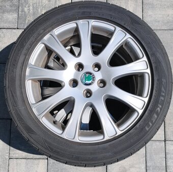 Skoda Sputnik R17 s pneu 225 50 R17 - 2