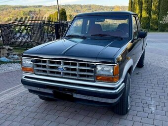 Ford Ranger XLT z roku 1989 - 2