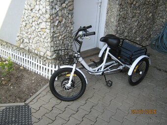Trojkolesový elektrobicykel skladací - 2