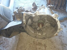 Prevodovka volvo w40 - 2