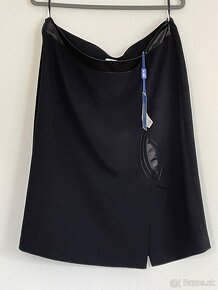 Čierna suknňa  klasická - nová - 2