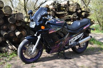 Suzuki GSX 750F - 2