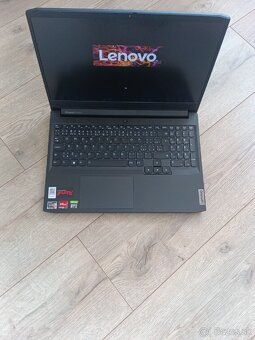 Lenovo IdeaPad Gaming 3
- 2