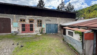 Ponúkame na predaj garáž/skladové priestory v meste Kremnica - 2