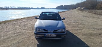 Predám Renault Megane 1.6 1996 - 2