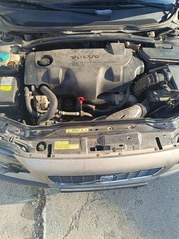 Volvo S60 2.4 D5 - 2