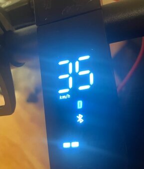 Nová elektrokolobežka City Boss RS350 čierna - 2