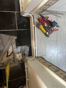 Bateria s ohrevom vody a sprchovou hlavicou - 2