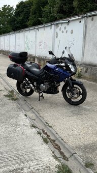 Suzuki DL-1000 Vstrom - 2