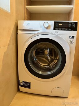 ELECTROLUX 600 SensiCare® s detskou poistkou - 2