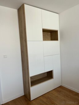 Vstavana skrina - 2