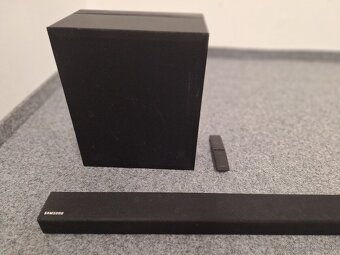 Predám soundbar Samsung HW-M360/EN + zadné reproduktory - 2