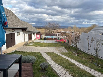 Štýlový vidiecky dom na predaj 14km od mesta Piešťany - 2