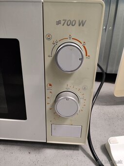Mikrovlnná rúra ETA 0209 – 700 W - 2