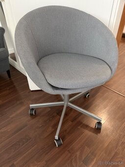 SKRUVSTA Ikea otočná stolička - 2