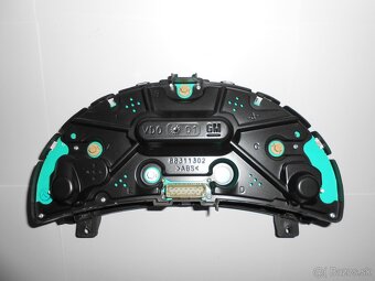 Budiky Opel Corsa C / benzinové / - 2