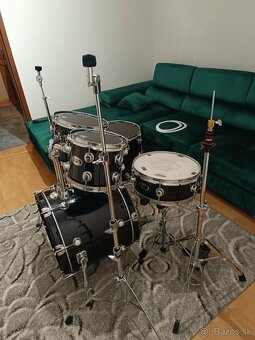 Bicie Magna/DW/ - 2