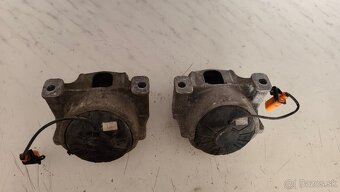 Silentblok motora Audi A4 B8 2.0 tfsi - 2