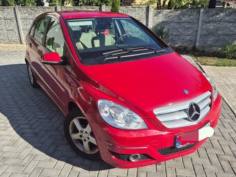 Mercedes B 180 - 2