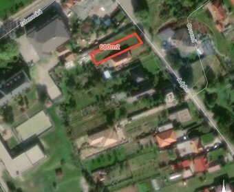 Predaj pozemku 600 m2 Nitrianske Hrnčiarovce - 2