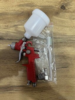 Striekacia, lakovacia pištoľ Mini HVLP H-2000P - 2