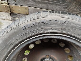 Predám letné pneumatiky 215/55 R16 - 2