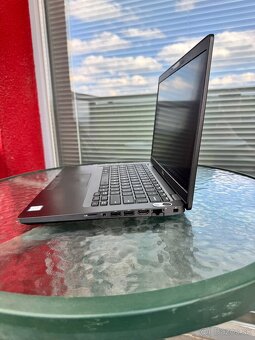 Dell Latitude 5400 s novou batériou - 2