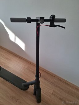 Elektrická kolobežka Xiaomi Mi Scooter 4 Pro - 2