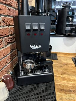 Pákový kávovar Gaggia - 2