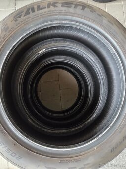 Falken azenis fk 520 205/50/r17 - 2