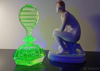 Krásny veľký Art deco Flakón s vysokým obsahom uránu, - 2