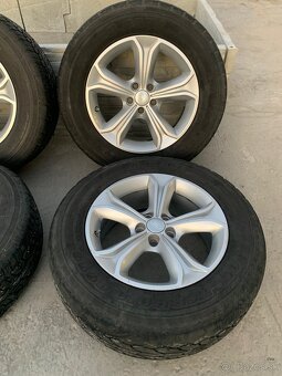 Land Rover r17 - 2