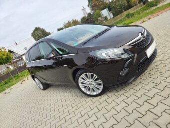 Predám Opel Zafira Tourer 7 MIESTNA VERZIA - 2