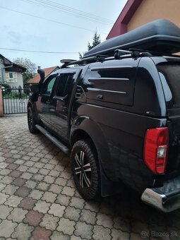 Nissan Navara 3.0 V6 - 2